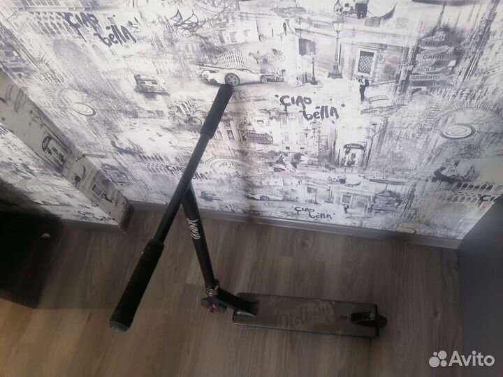 Трюковой самокат tech team old boy 2021