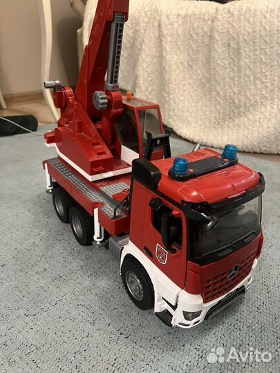 Автокран bruder