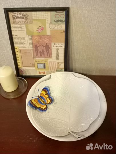 Тарелка- блюдо Бабочка на листике