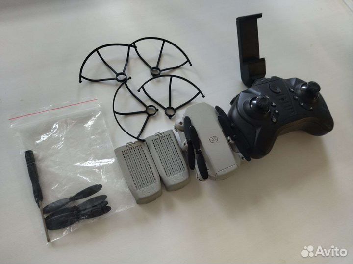 Мини квадрокоптер