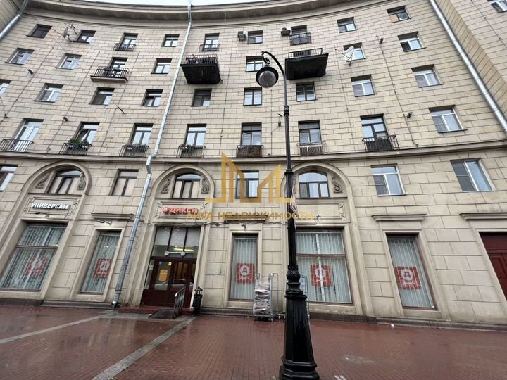 Сдам торговое помещение, 369.3 м²