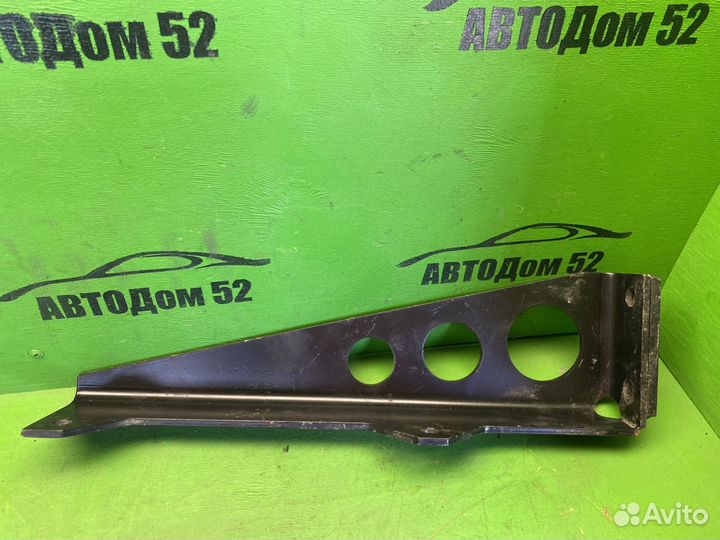 Кронштейн глушителя маз