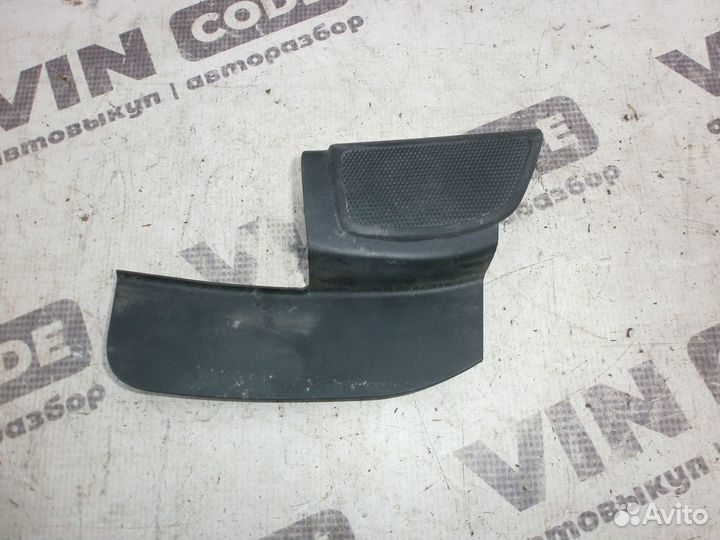 Крышка зеркала внутренняя левая Ford Focus 3