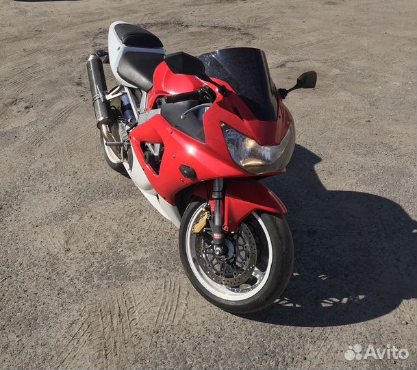 Honda CBR 900RR