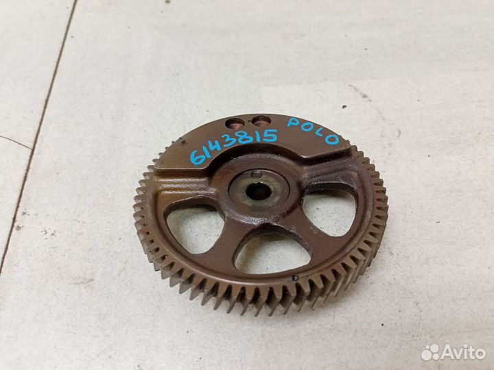 Шестерня 03D103306B Шкода Fabia 2 5J