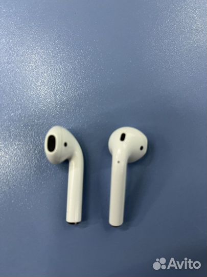 Наушники Apple AirPods 2 оригинал бу