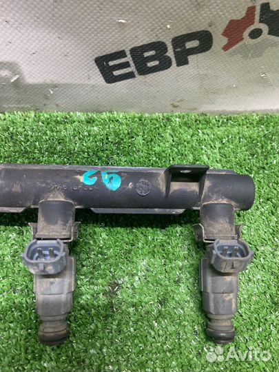 Топливная рейка с форсунками Kia Spectra седан 1.6