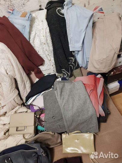 Женские вещи 42 44 много
