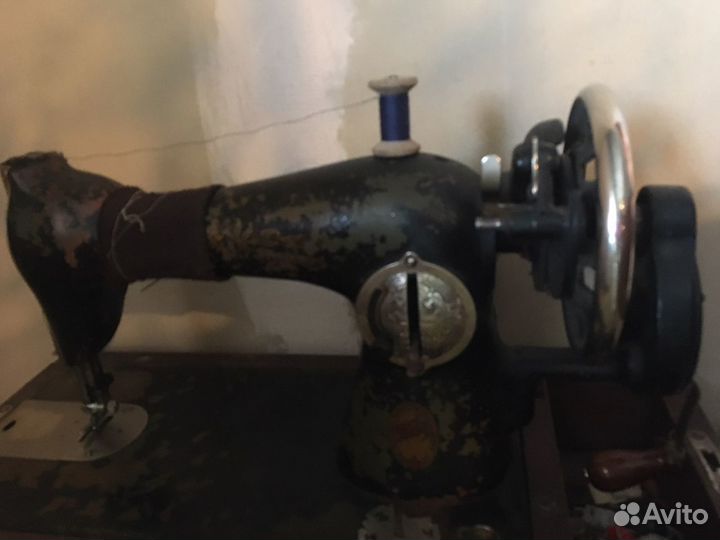 Швейная машинка