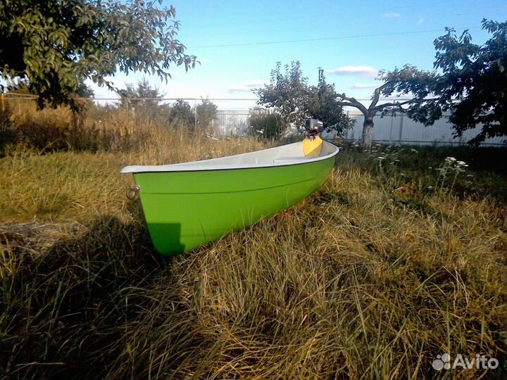 Моторное каноэ