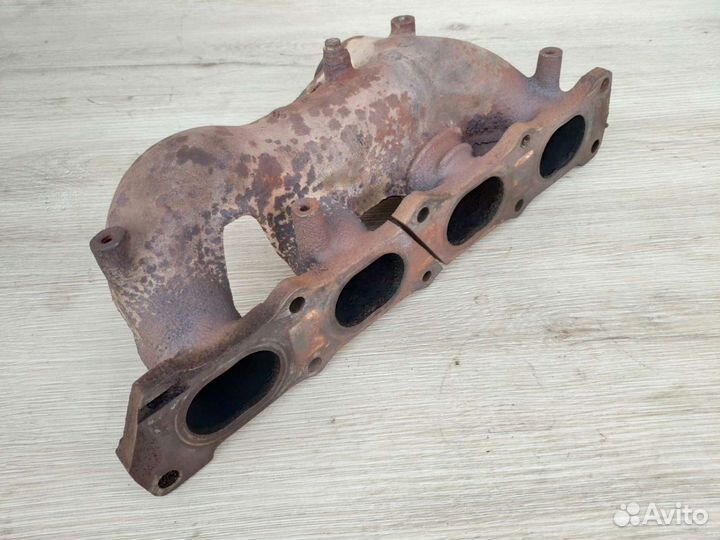 Коллектор выпускной Peugeot Citroen 1,8 2,0