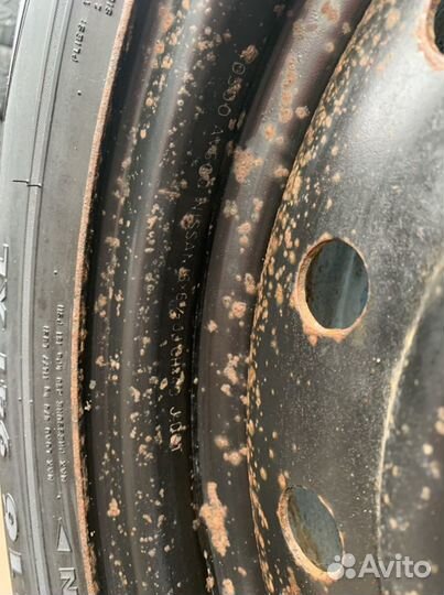 Оригинальный комплект колёс R16 Nissan Tiida