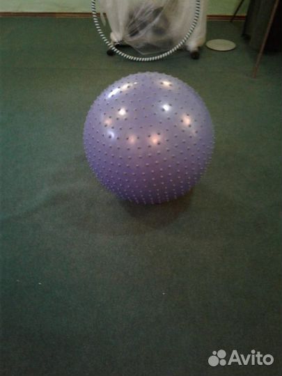 Мячь спортивный