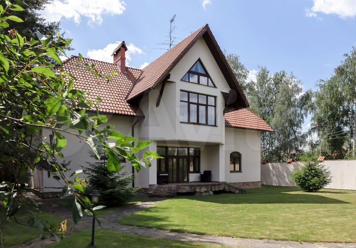 Дом 322 м² на участке 16 сот.