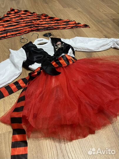 Карнавальный костюм для девочки Пиратка 98-104 см