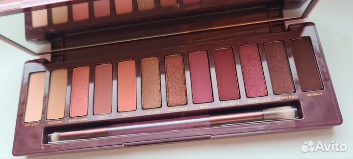 Urban Decay Naked Cherry тени