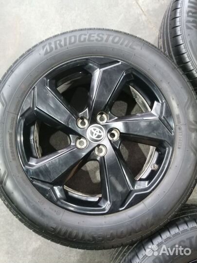 Летние колёса Toyota Rav4 225/60/18 Bridgestone