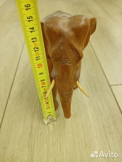 Статуэтка слон