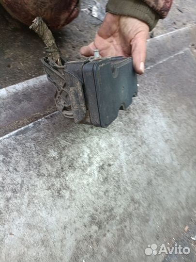 Блок ABS Renault Sandero 2 2265106518