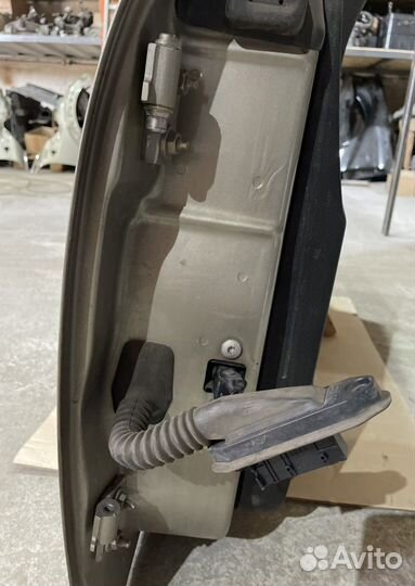 Дверь передняя правая Mini Cooper R56 2010