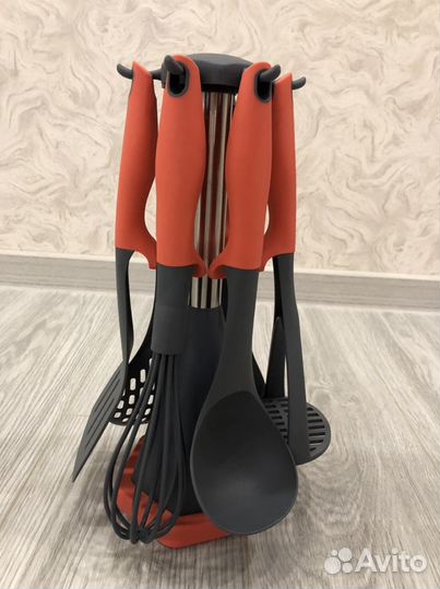 Набор кухонных принадлежностей