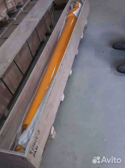 Гидроцилиндр рукояти Hyundai R210NLC-7