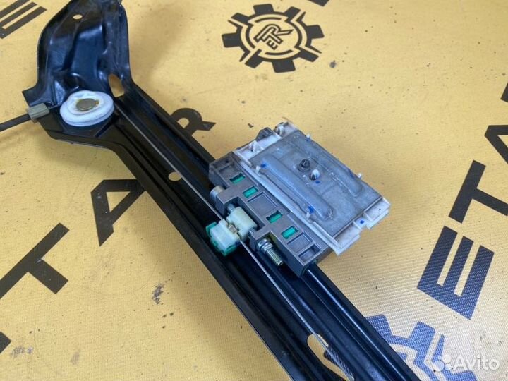 Стеклоподъемник электр. передний правый Audi S5 8T