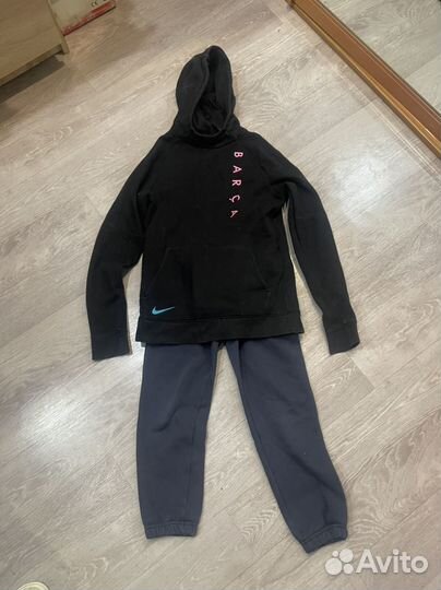 Спортивный костюм