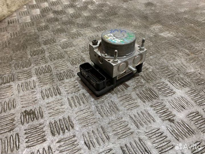 Блок ABS Renault Duster HSA 2012