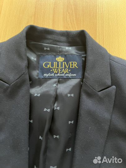 Пиджак и брюки для девочки