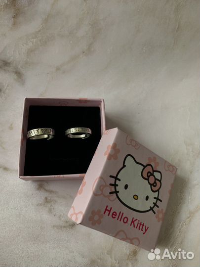 Подарочная коробка Hello Kitty