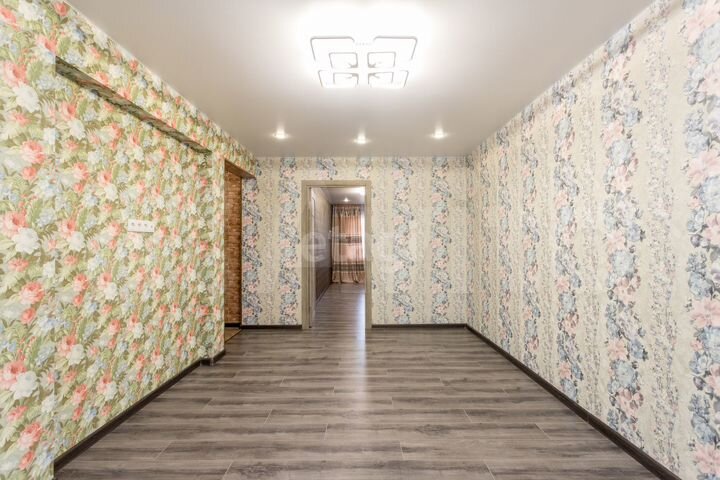 2-к. квартира, 47 м², 2/5 эт.