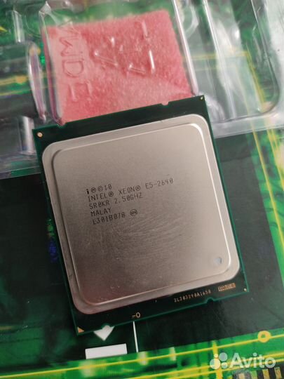 Процессор LGA 2011 E5 2640