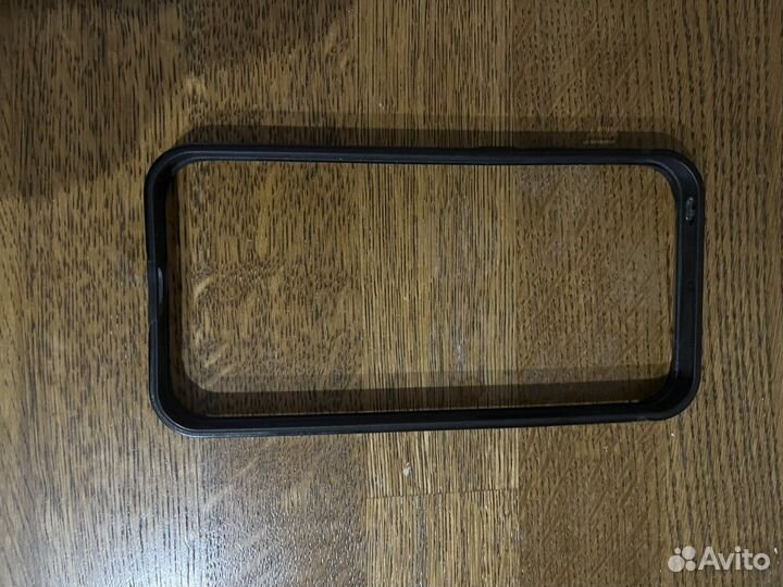 Бампер на iPhone 13 mini