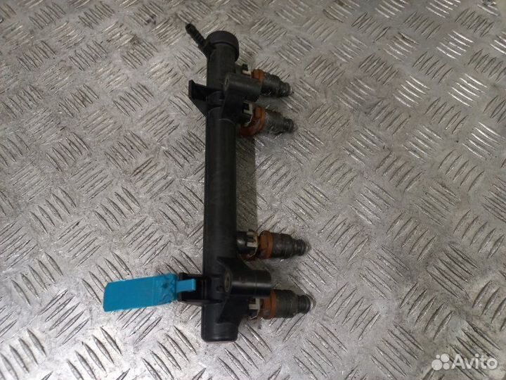 Форсунки топливные Skoda Fabia 1.4 AQW