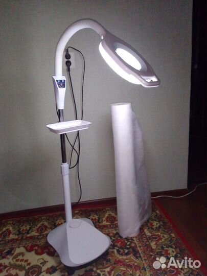 Лампа лупа напольная