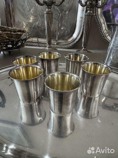 Старинные серебряные стаканчики