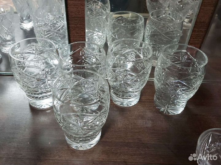 Хрусталь рюмки кружки рожок чайники керамические