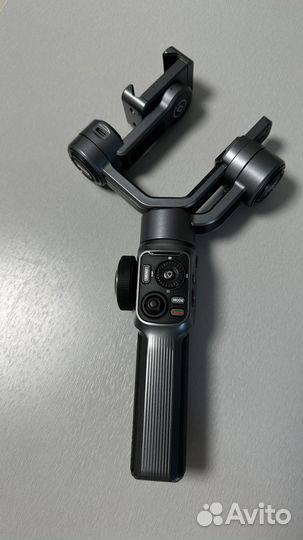 Стабилизатор для съемки Zhiyun Smooth 5