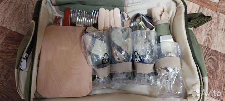 Набор для пикника с посудой