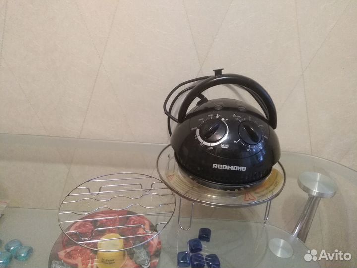 Аэрогриль универсальный Redmond RAG-240