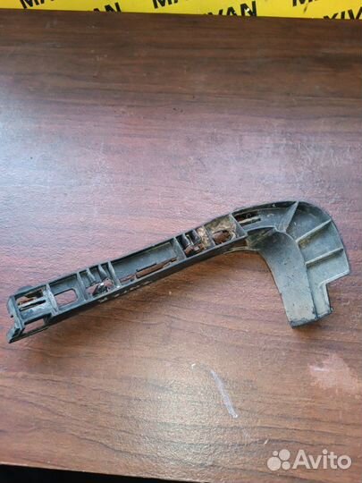 Крепление бампера переднее правое Bmw X5 E70 3.0