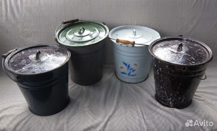 Кастрюли и ведра