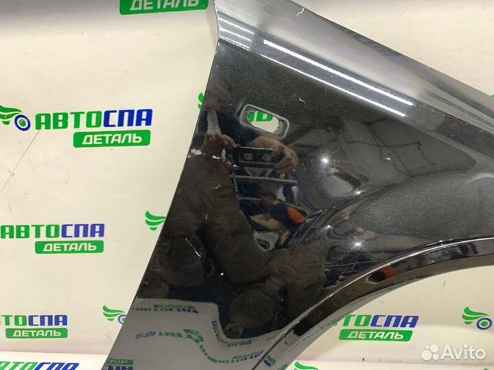 Крыло переднее правое Chrysler 300C седан дизель