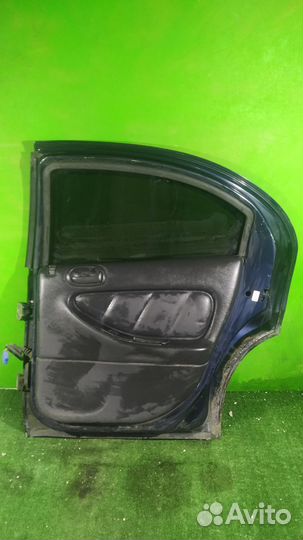 Дверь задняя правая Stratus Sebring Siber