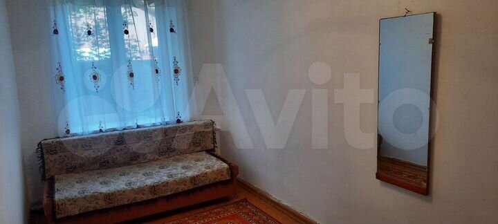 3-к. квартира, 56 м², 1/3 эт.