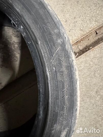 Zeta Azura 275/40 R20 и 315/35 R20 106W