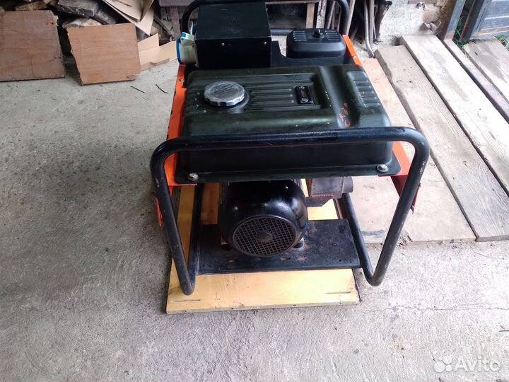 Бензогенератор бу7kw