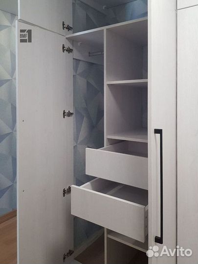 Гардеробная в прихожей на заказ