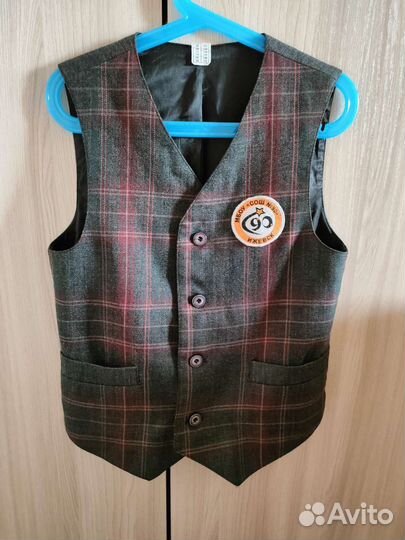 Жилетка для мальчика школьная 146
